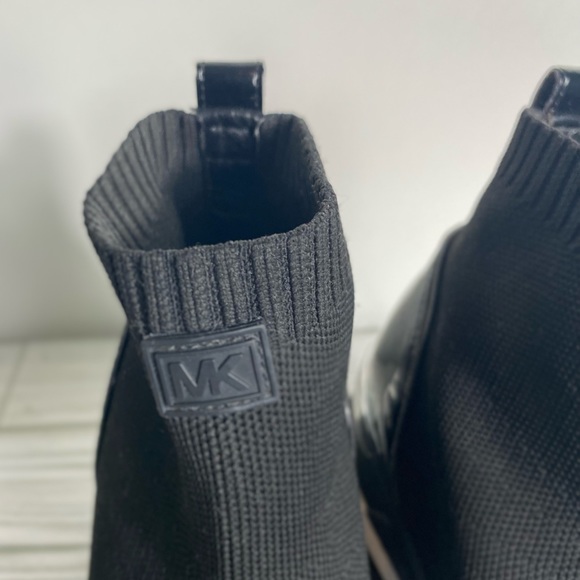 Michael KORS Skyler Stretch Knit Sock Sneakers size 9.5 - Picture 5 of 12